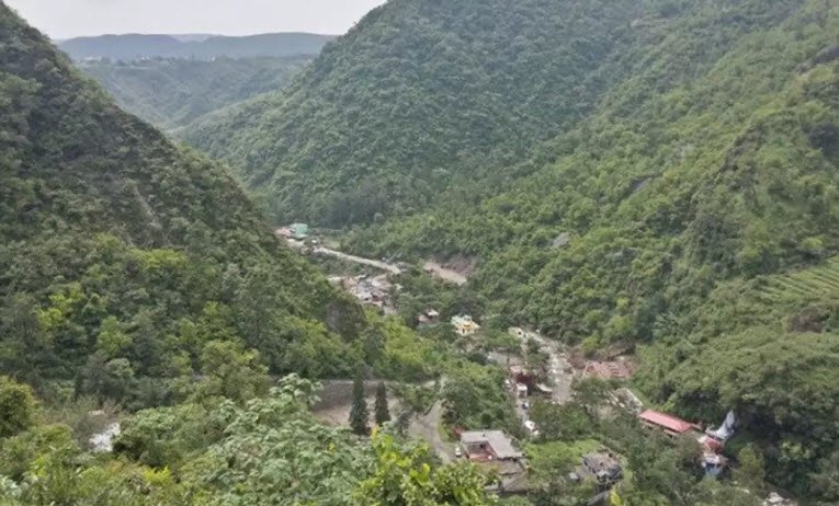 Sahastradhara Road, Dehradun, Uttarakhand - Vushii.com